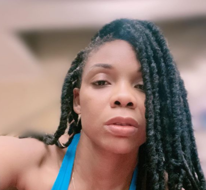 Dancer Kaffy shakes a major table with some ladies on it