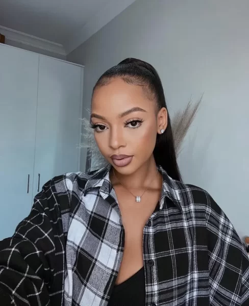 Mihlali Ndamase in Trouble on Twitter